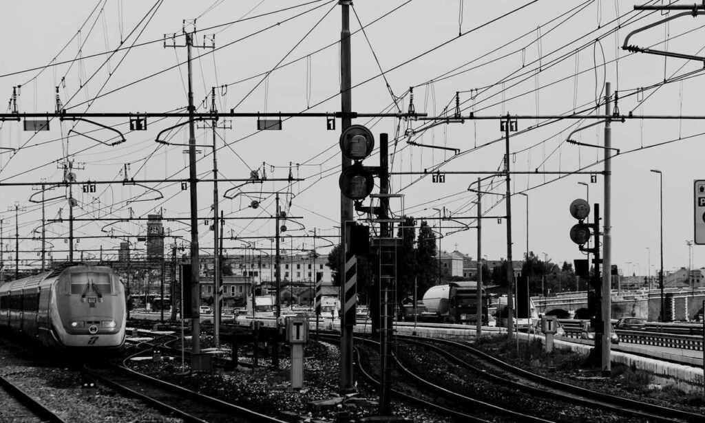 how air conditioner uy48lo works in house