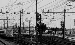 how air conditioner uy48lo works in house